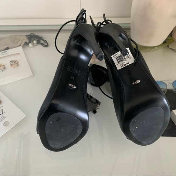 Tony Bianco Leather Heeled Lace up Boots - Picture 4 of 7